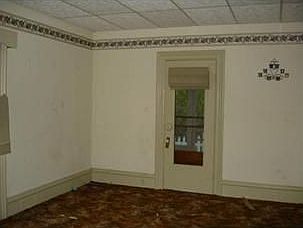 2nd image of 315 S Park St