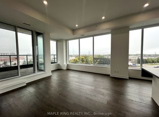 297 Oak Walk Dr #319, Oakville, ON L6H 3R6