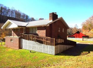 4866 Charleston Rd, Gandeeville, WV 25243