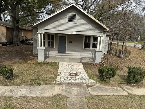 423 Sampson St Photo 1