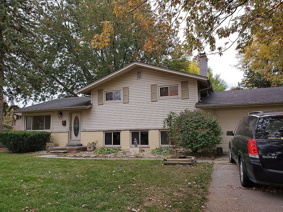 1st image of 35976 Vaughn Dr