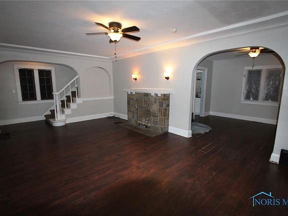 4th image of 1315 Thatcher Dr