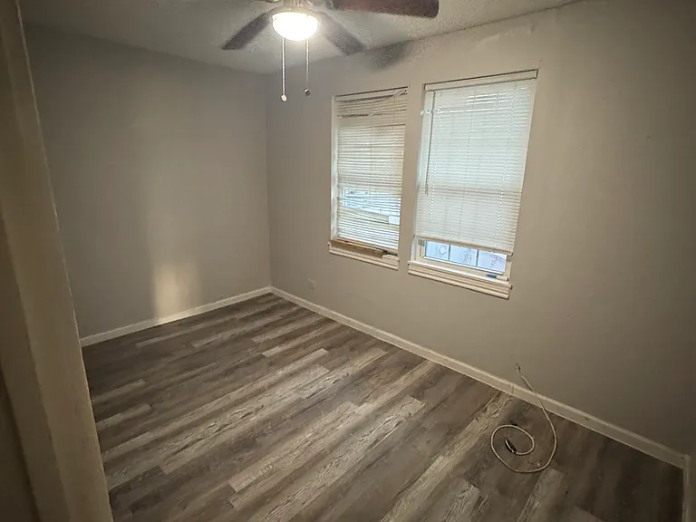 944 Thompson Pl #2 — Photo 7