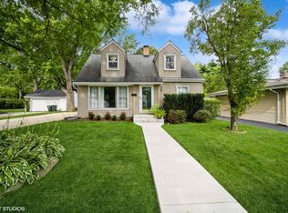 42 S Elm St, Palatine, IL