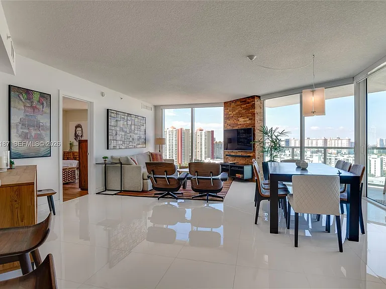 150 Sunny Isles Blvd #11603 — Photo 3
