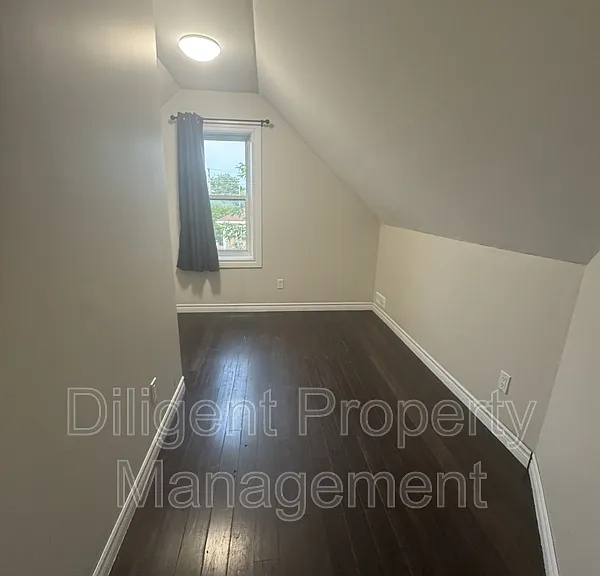164 Stewart St #UPPER — Photo 27