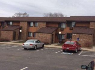1117 12th St #4, Baraboo, WI 53913