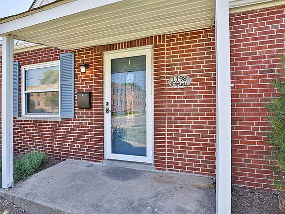 3rd image of 1198 Nancy Lee Ln