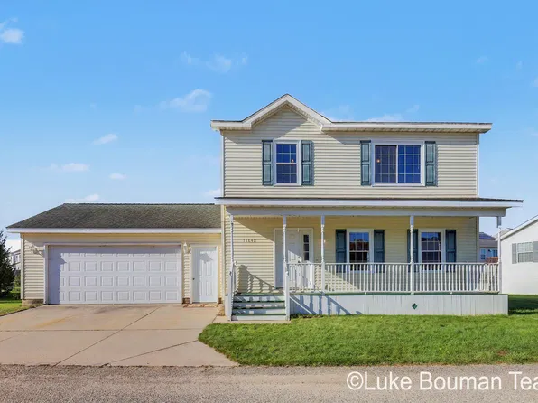 11648 E Bear Meadows Dr SE, Alto, MI 49302