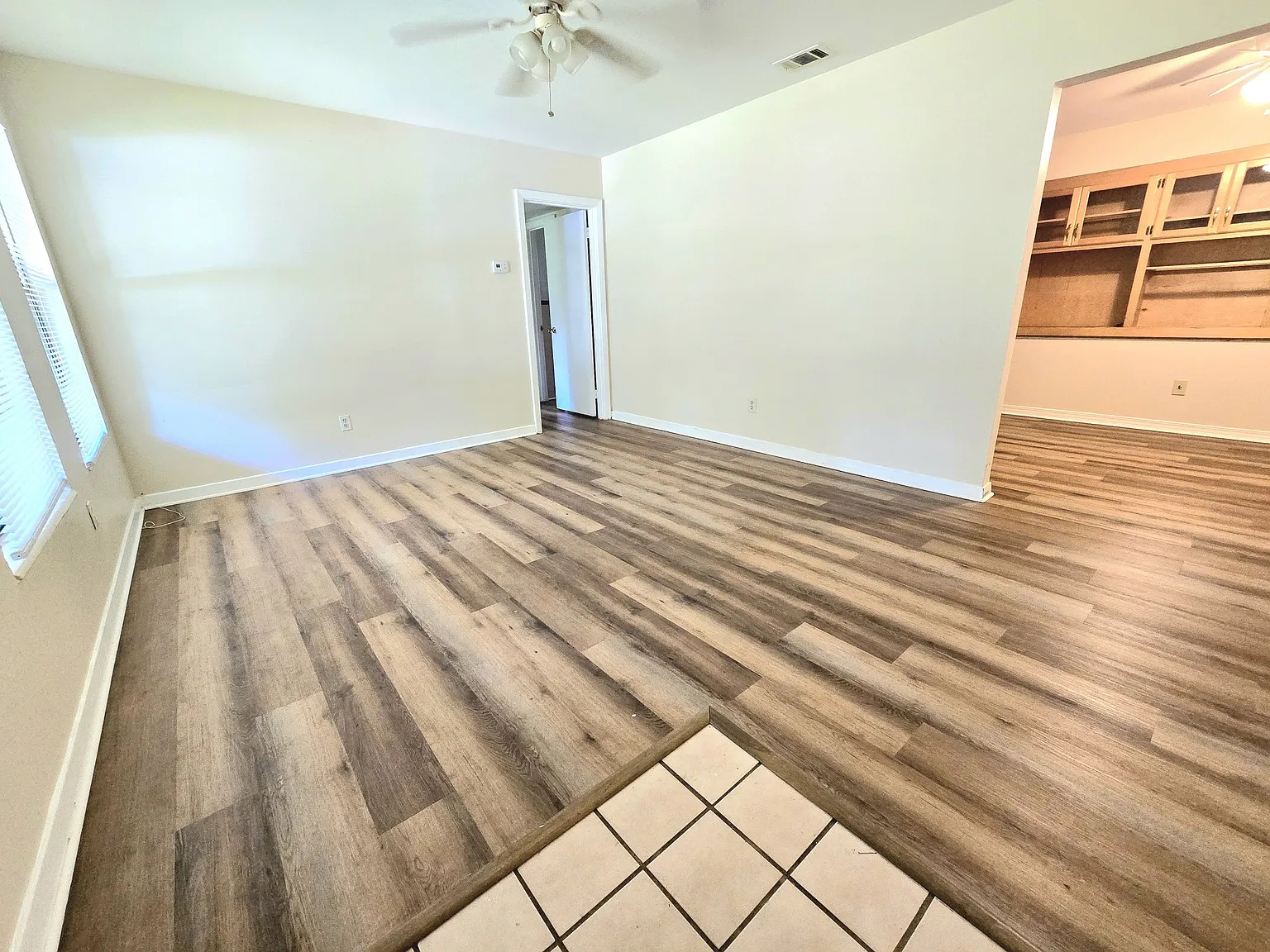 4 bed, 1443 sqft, $1,675 — Photo 2