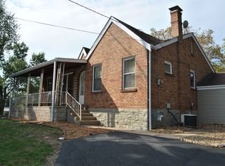 1106 Buckley Rd, Saint Louis, MO 63125