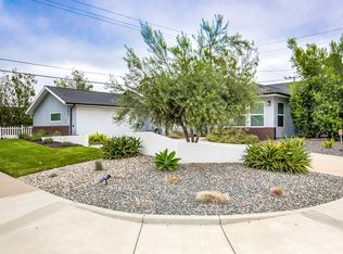 12052 Weatherby Rd, Los Alamitos, CA 90720