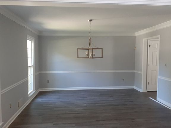 3rd image of 3474 Sandhill Ct