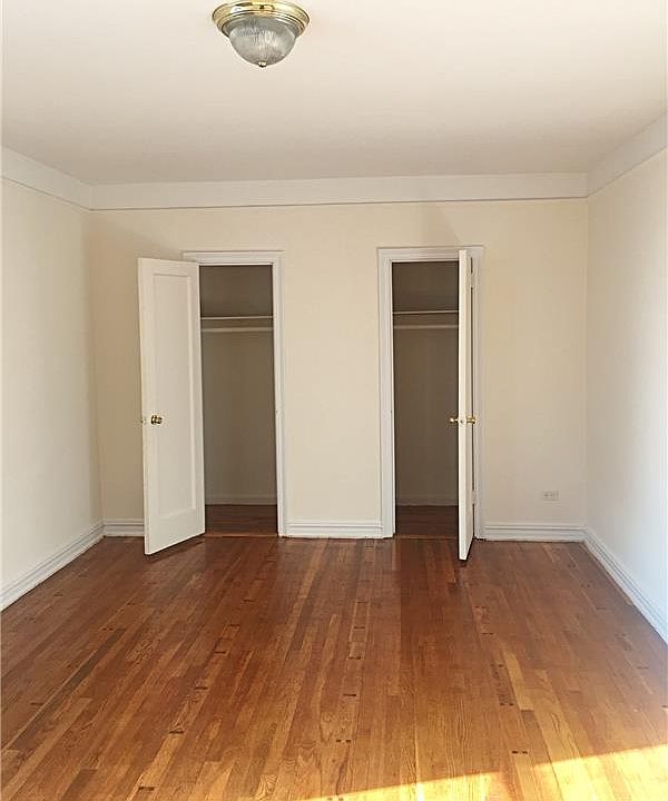 1st image of 4707 41st St APT 6E