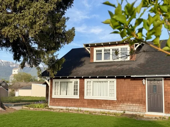 608 SW 2nd St, Enterprise, OR 97828