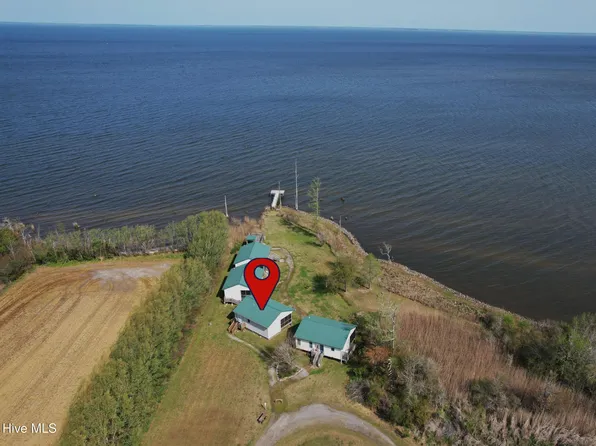123 Lasseters Landing, Columbia, NC 27925