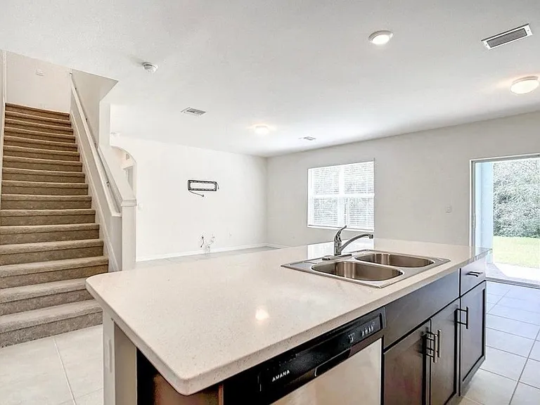 18504 Marlin Kite Ln — Photo 2