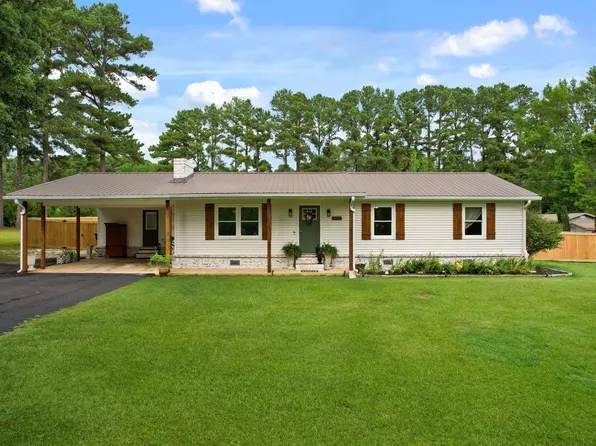 2219 Hillcrest Rd, Corinth, MS 38834