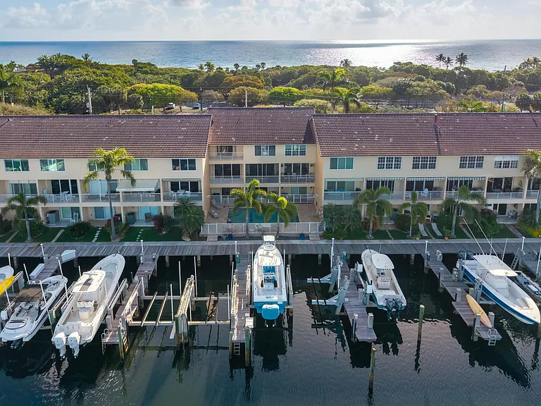4022 N Ocean Dr — Photo 20
