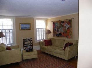 57 Mount Pleasant St APT 1B, Rockport, MA 01966