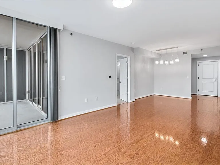 3338 Peachtree Rd NE #2401 — Photo 6