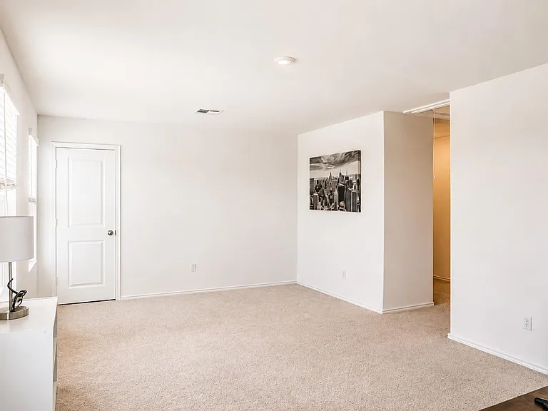 193 Gypsum Valley — Photo 13