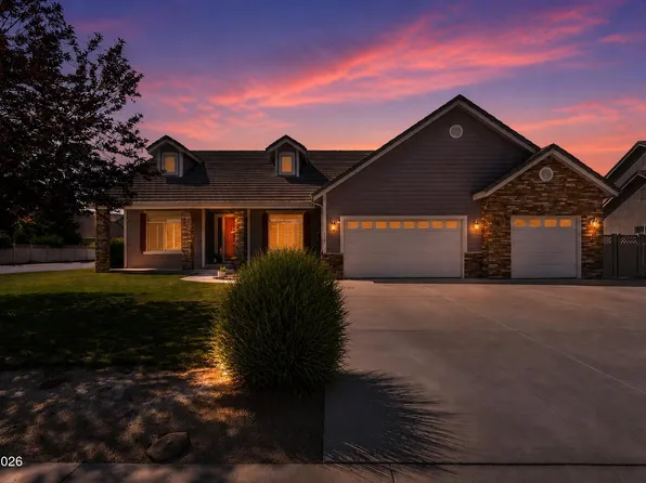 420 Chianti Way, Dayton, NV 89403