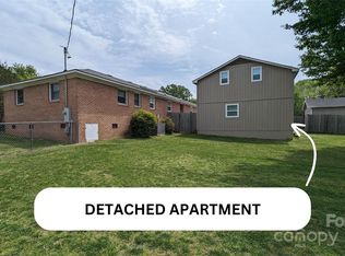 112 Smith Cir, Matthews, NC 28104