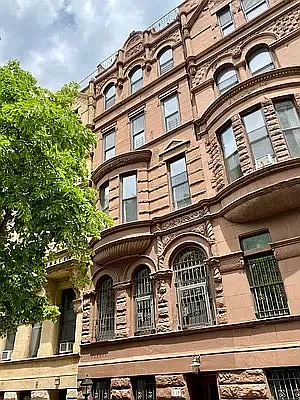 Rented by Bohemia Realty Group | media 22