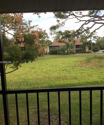 5th image of 6519 Chasewood Dr APT H