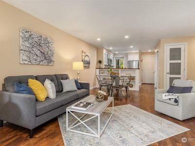 15533 Waynita Way NE #A206, Bothell, WA, 98011