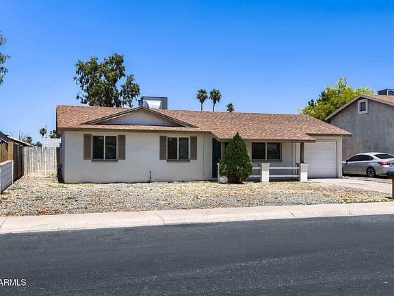 4th image of 4526 E BURGESS Lane