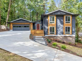 5839 Musket Ln, Stone Mountain, GA 30087