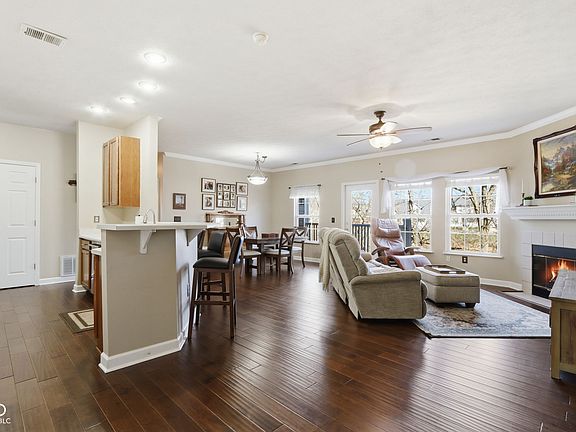 4th image of 1232 Shadow Ridge Rd