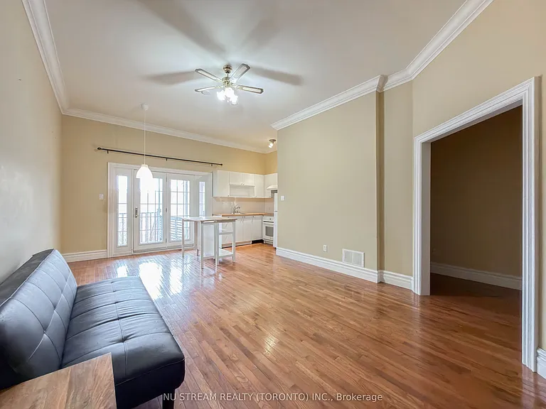 72 Snively St — Photo 4