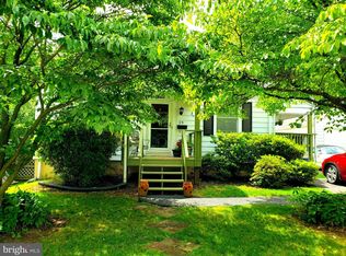35 Maryland Ave, Gaithersburg, MD 20877
