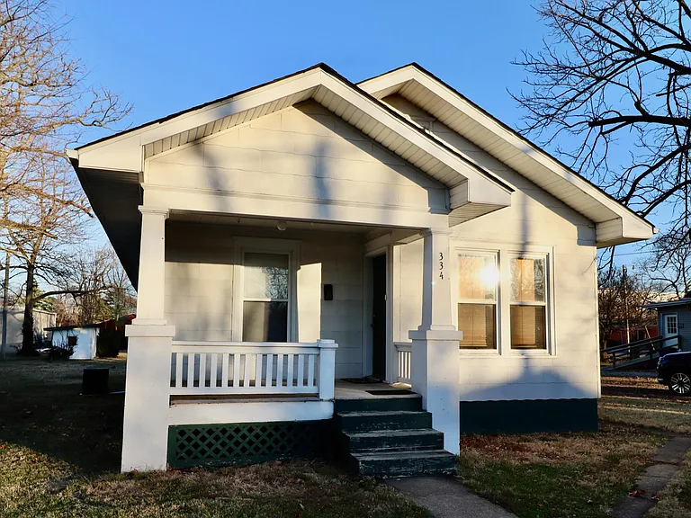 334 Clark Ave — Photo 1