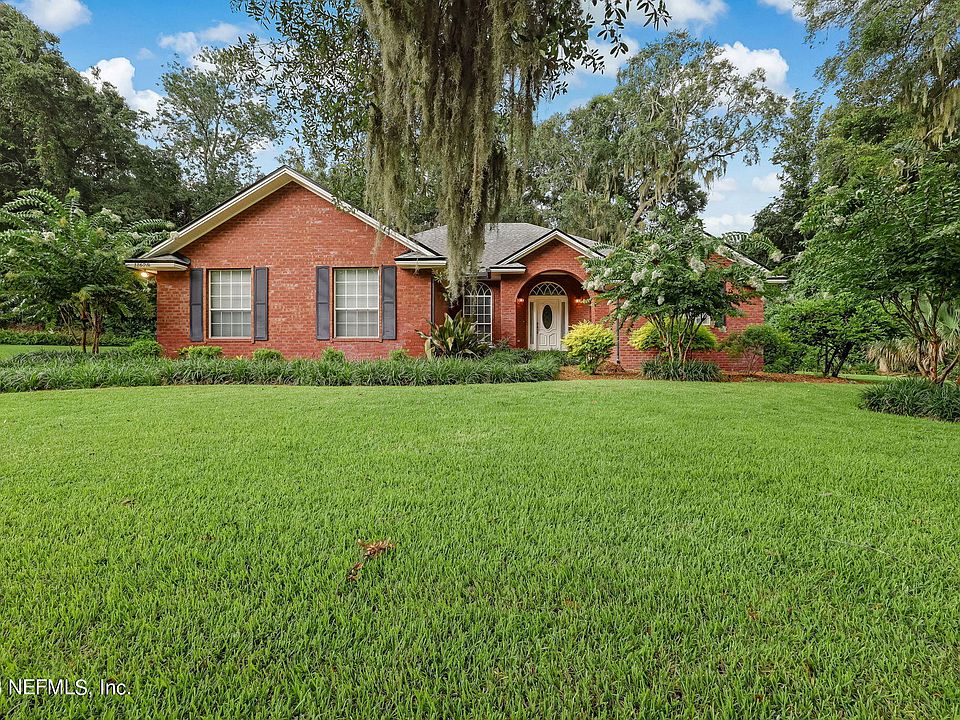 1st image of 11628 HIDDEN HILLS Drive S
