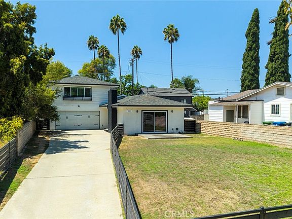2nd image of 3338 Perlita Ave