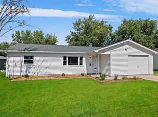 315 Butterfield Rd, North Aurora, IL 60542