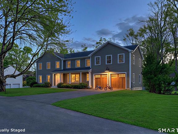 3rd image of 101 Applegate Road