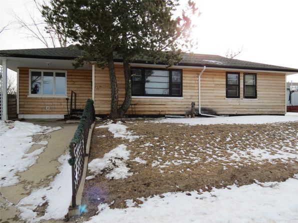 211 3rd Ave SE, Cut Bank, MT 59427