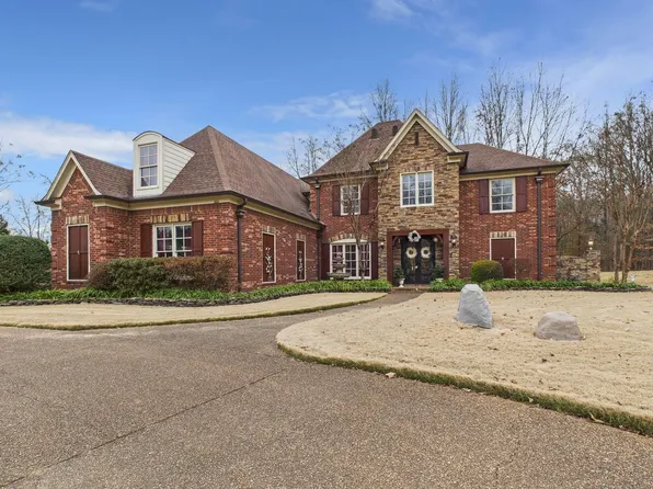 100 Aston Park Dr, Eads, TN 38028