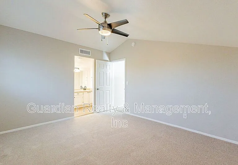 4389 S Potter Dr — Photo 18