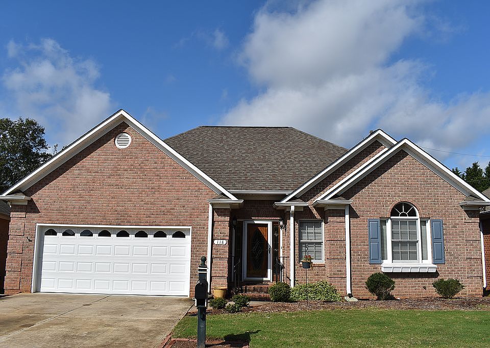 1st image of 118 Brinkley Pl