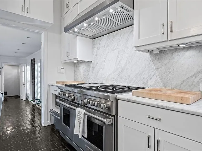3301 W Morrison Ave — Photo 21