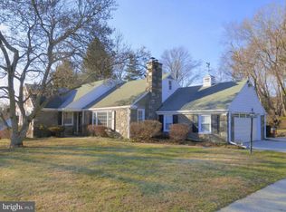77 Brennan Dr, Bryn Mawr, PA 19010