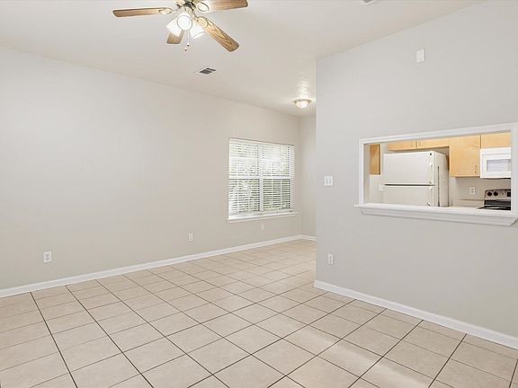 5th image of 2403 Hartsfield Rd