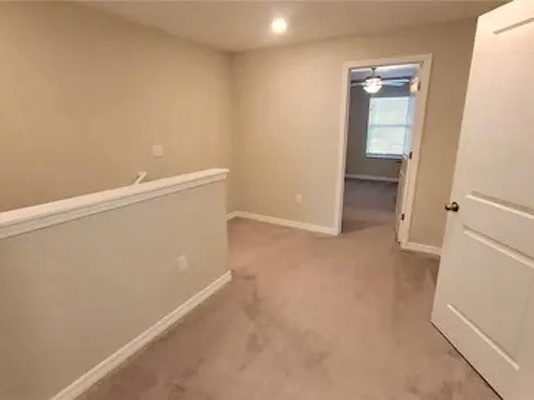 9611 Mulberry Marsh Ln — Photo 5