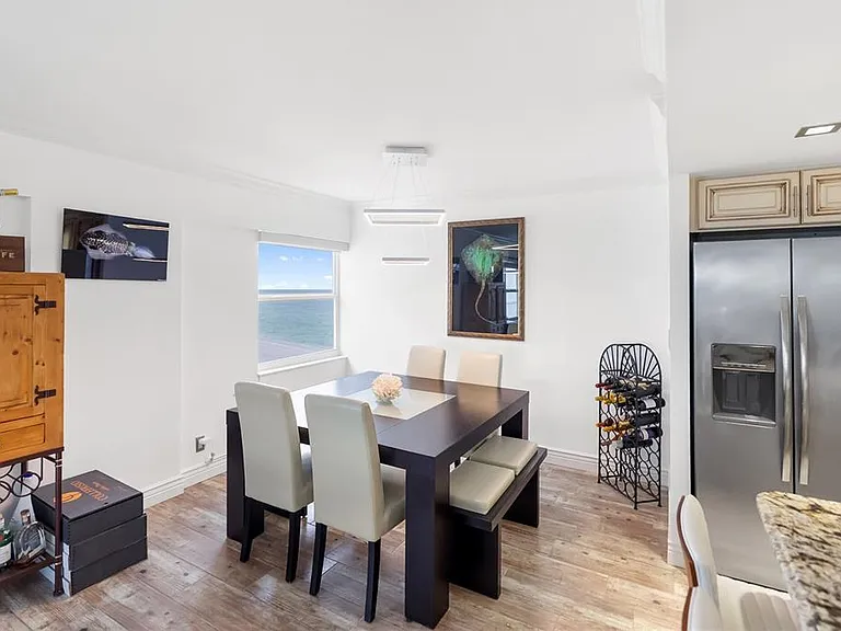 1750 Benjamin Franklin Dr #6G — Photo 41